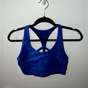 Lululemon sports bra
